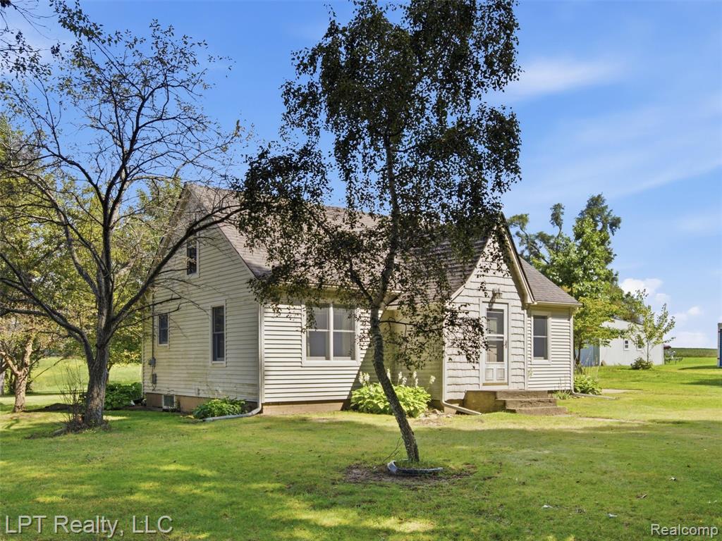 main property photo 3