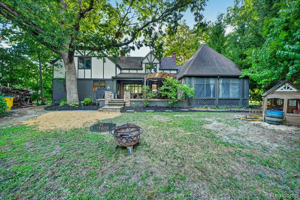 main property photo 47