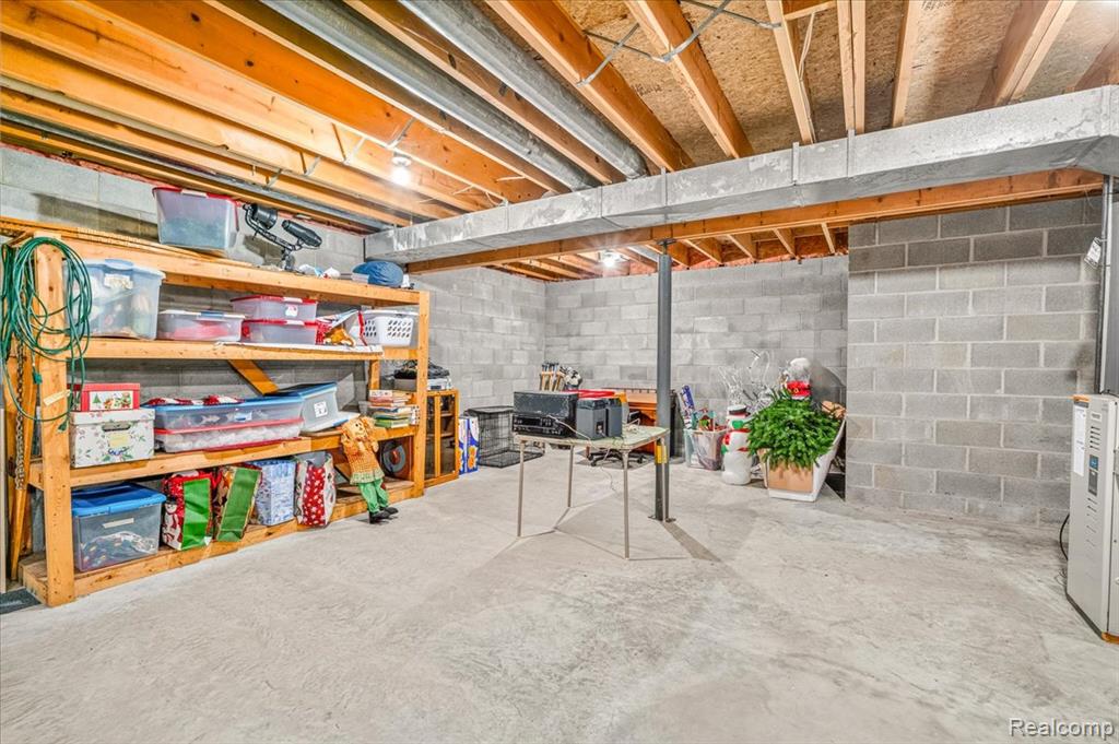 main property photo 66
