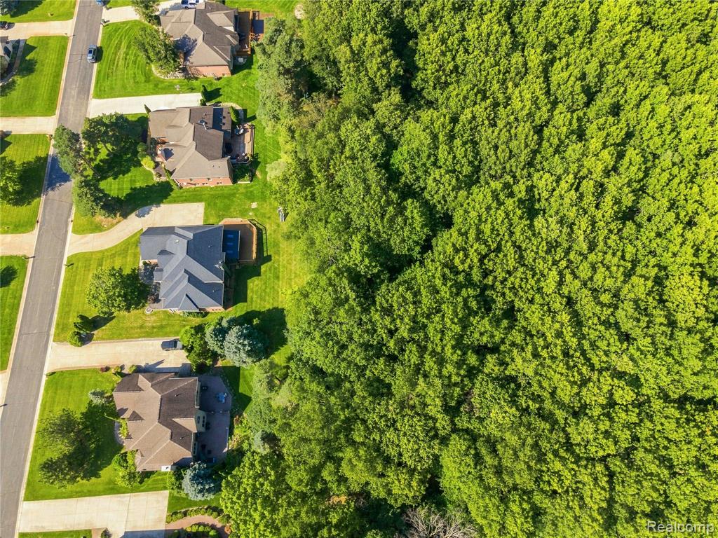 main property photo 72