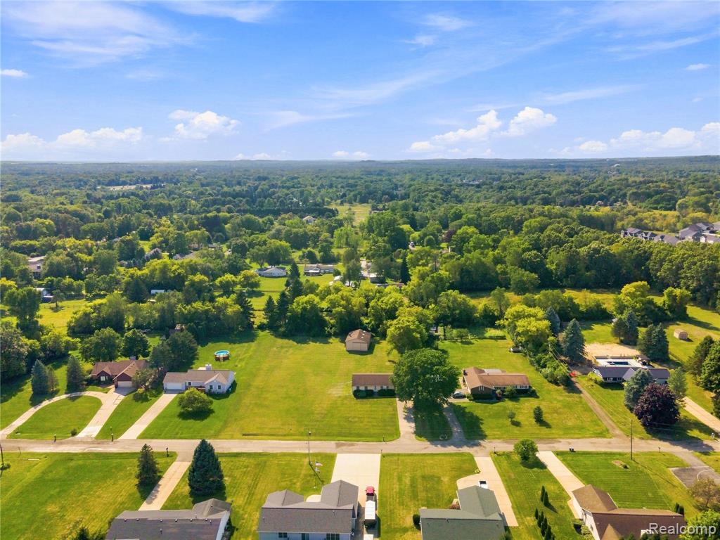 main property photo 82