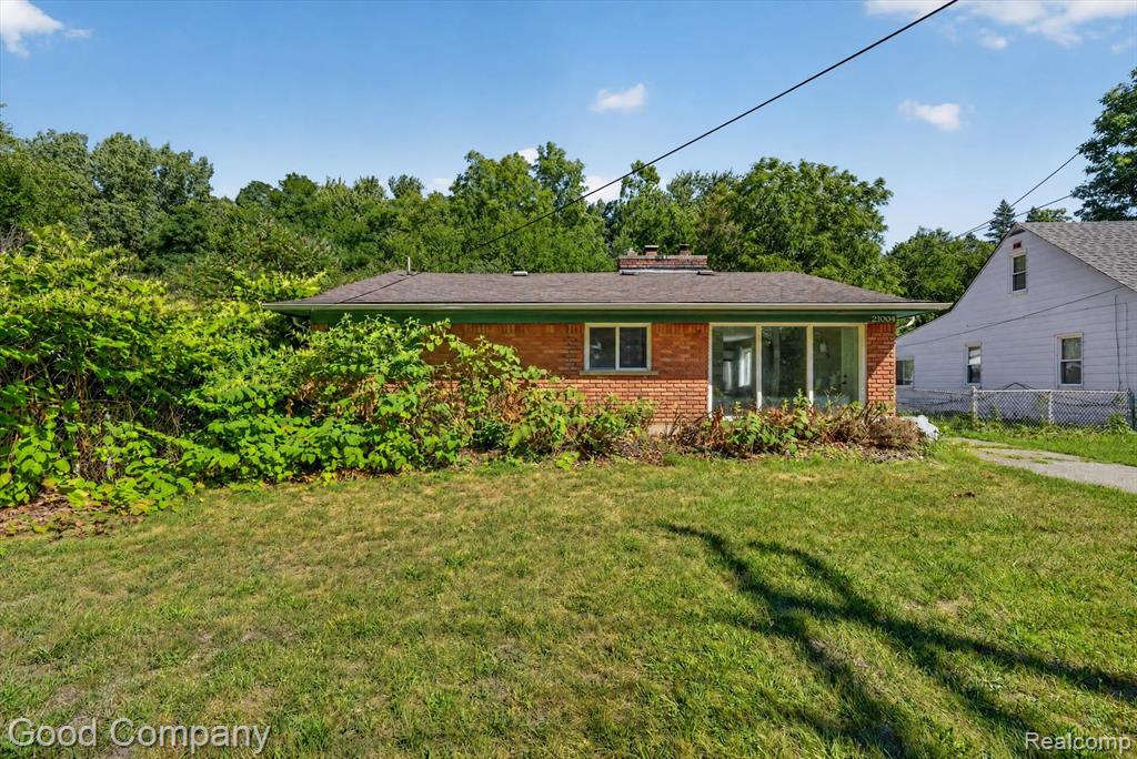 main property photo 34