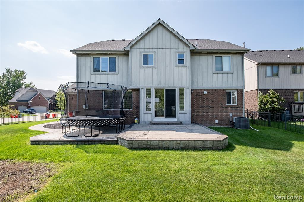 main property photo 58