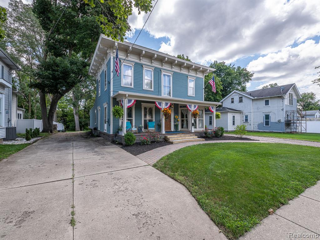 main property photo 47