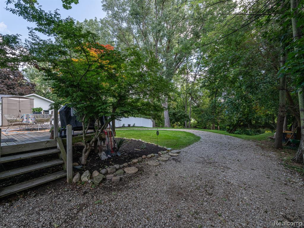 main property photo 49