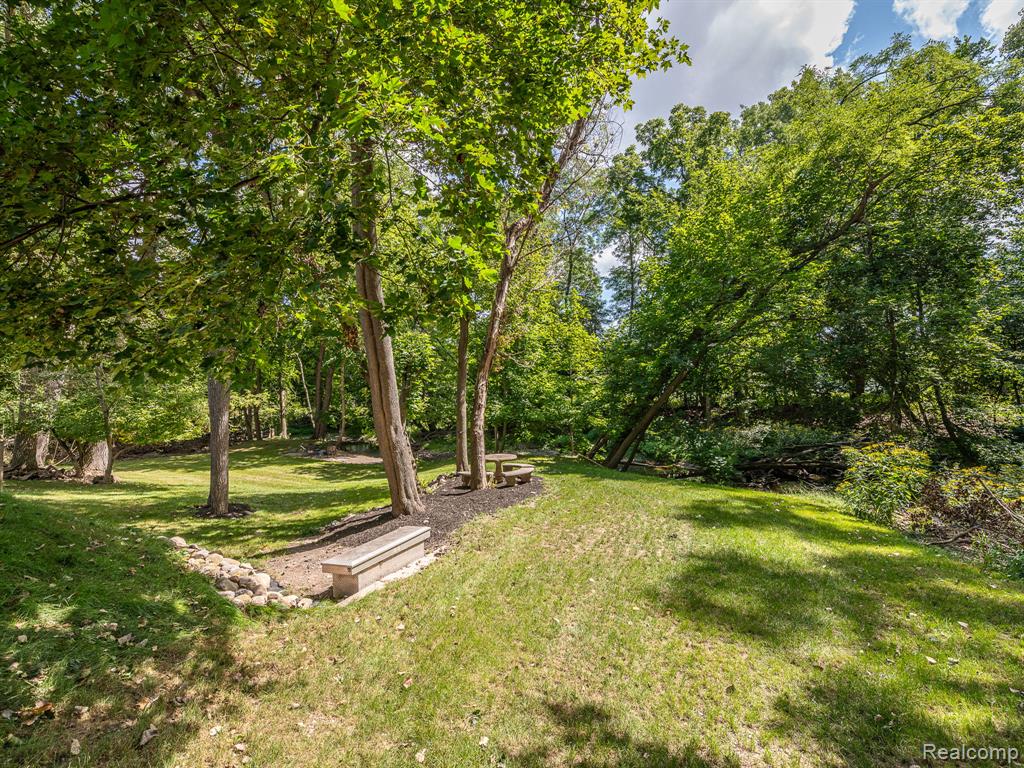 main property photo 53
