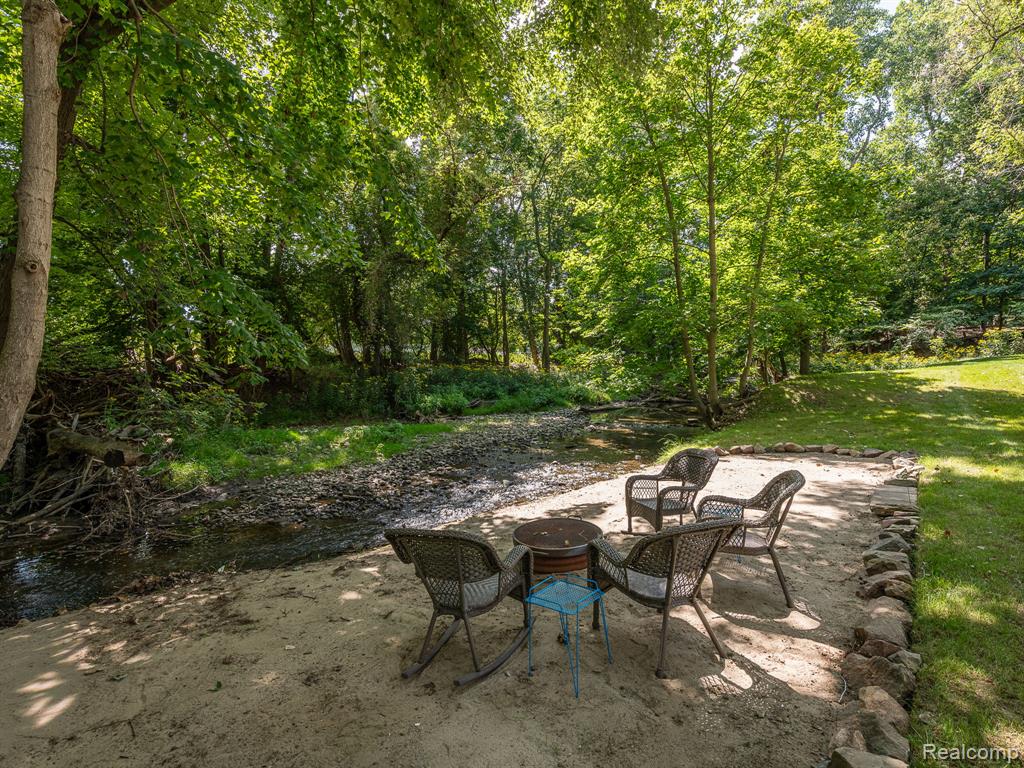 main property photo 57