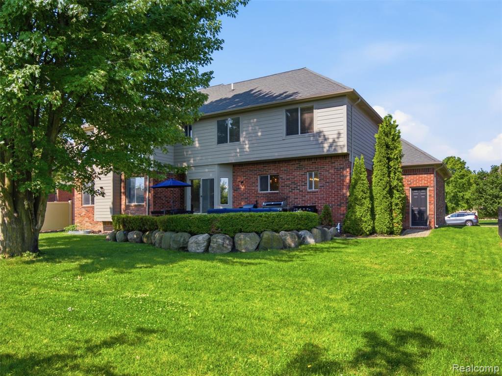 main property photo 47