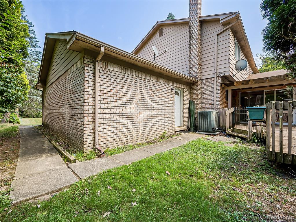 main property photo 26