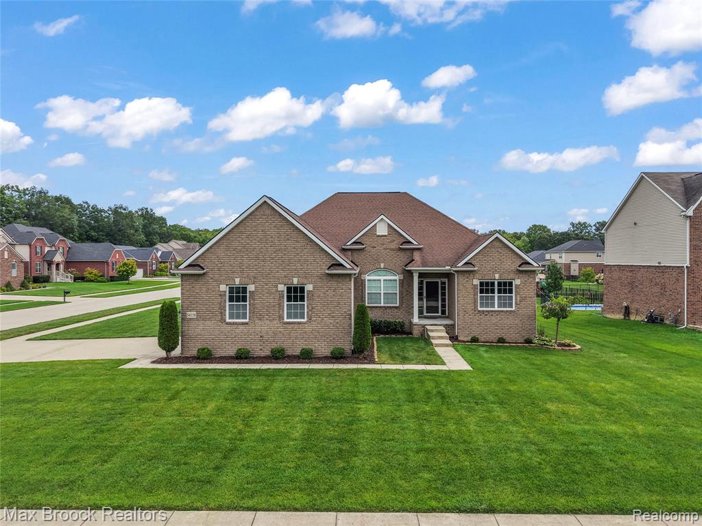 main property photo 45