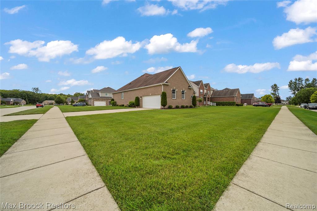 main property photo 48