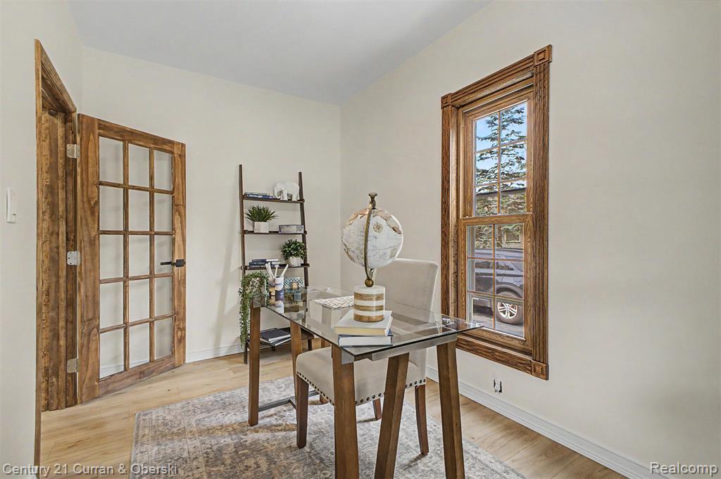 main property photo 18