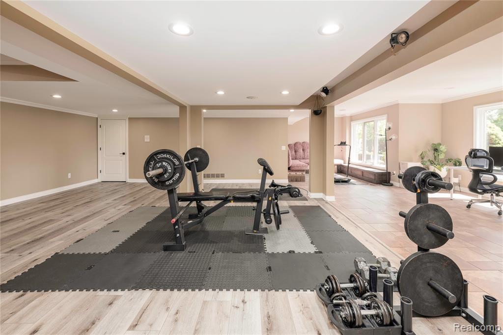 main property photo 43