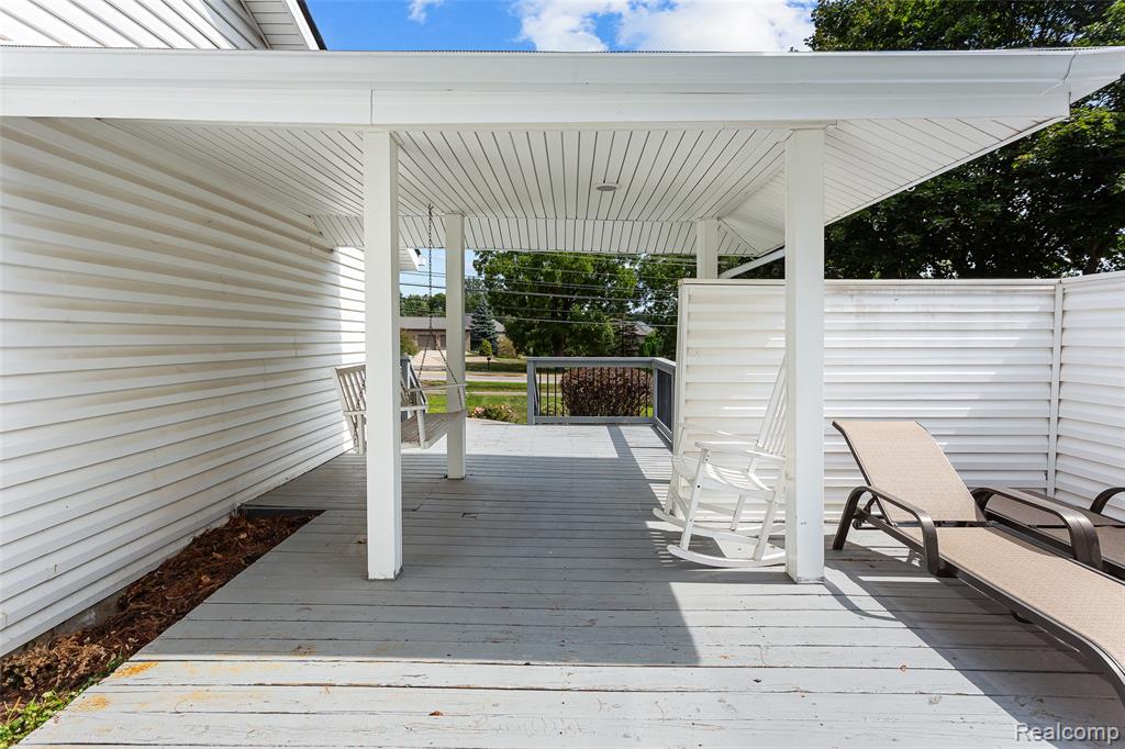 main property photo 42