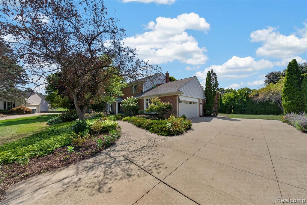 main property photo 5