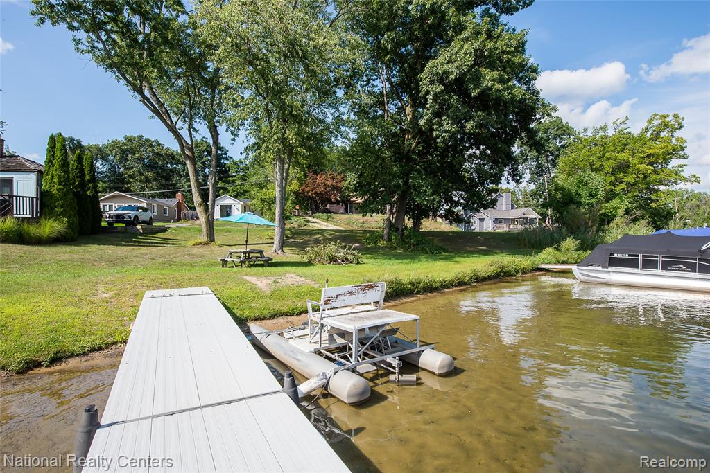 main property photo 49