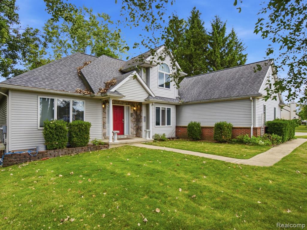 main property photo 3