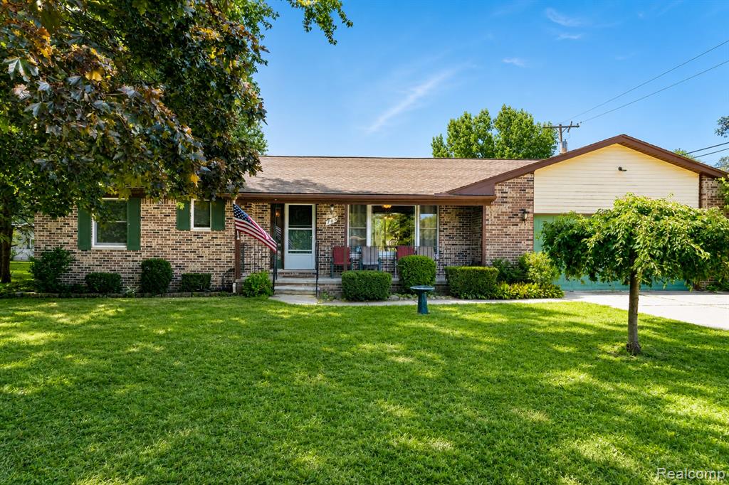 main property photo 7