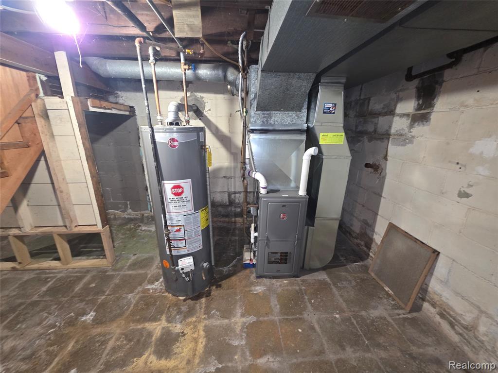main property photo 15