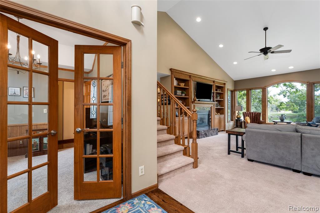 main property photo 47