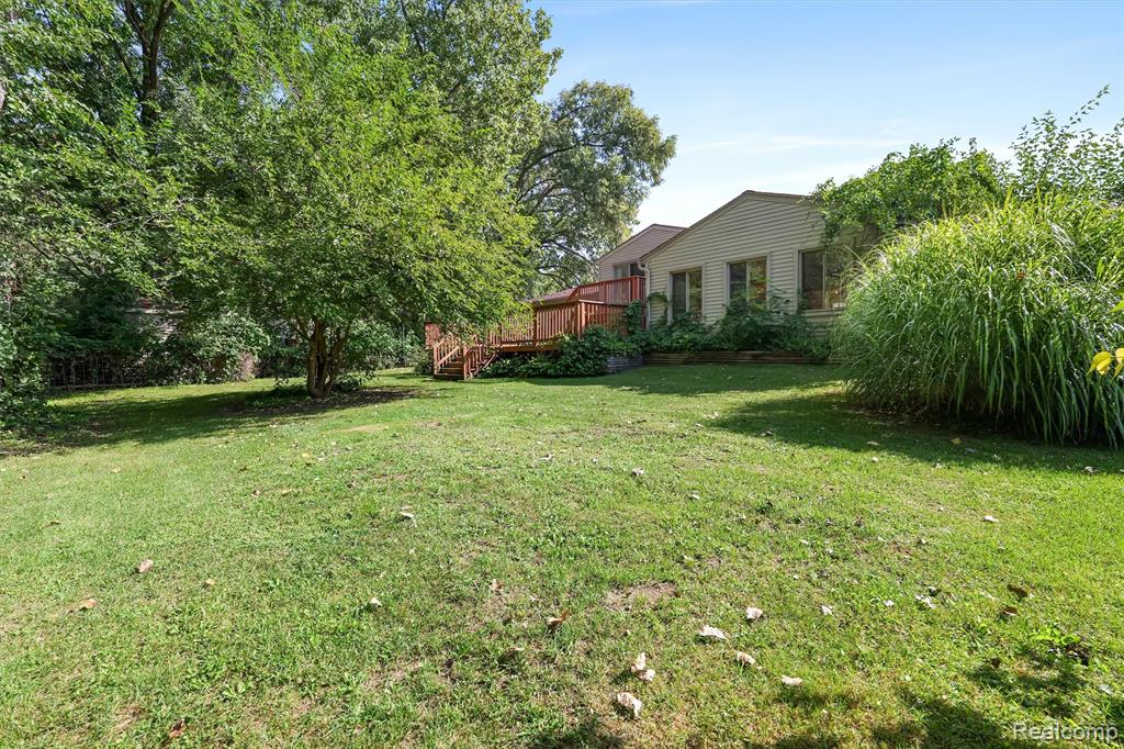 main property photo 46