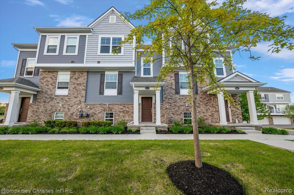 main property photo 26
