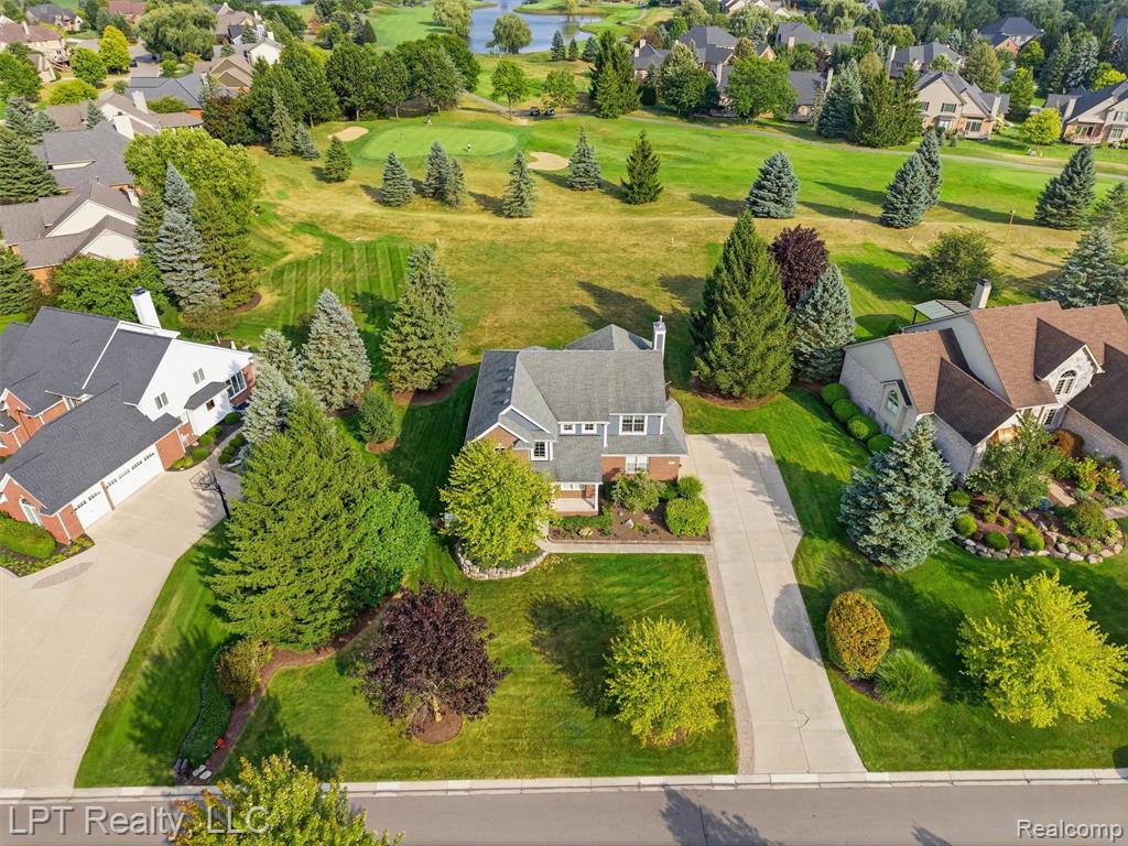 main property photo 10