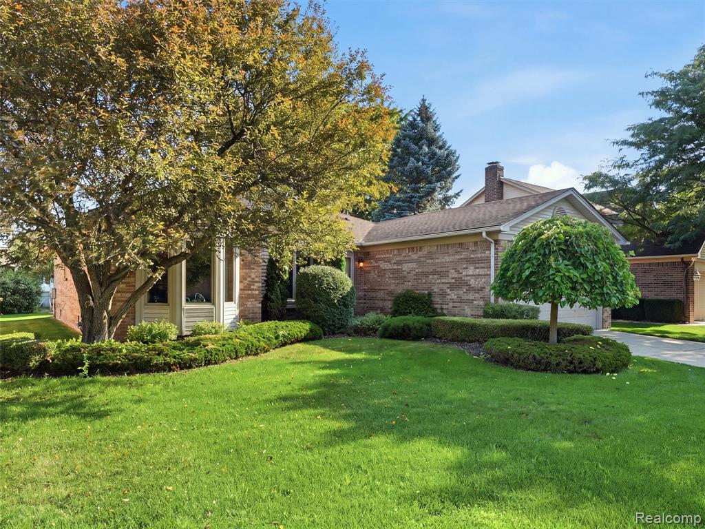 main property photo 27