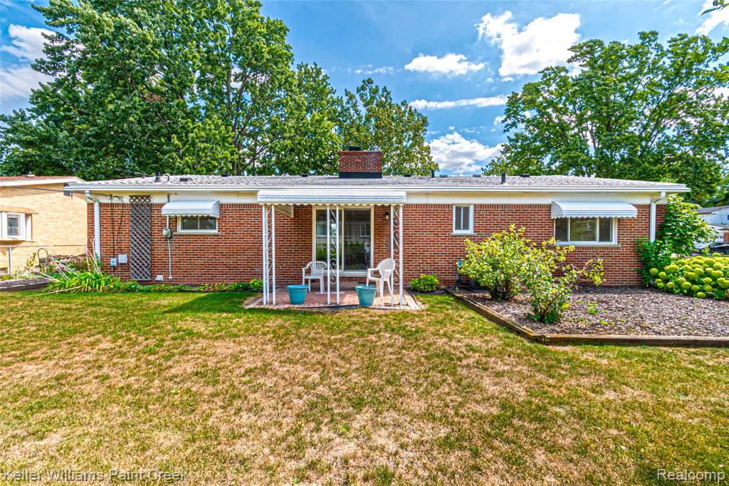 main property photo 7