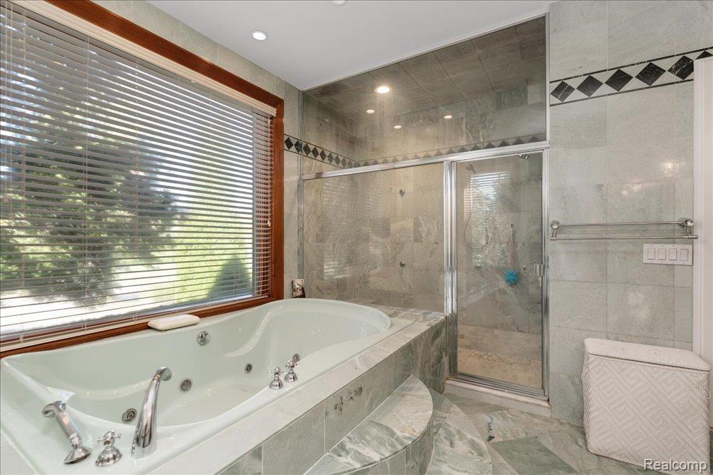 main property photo 66