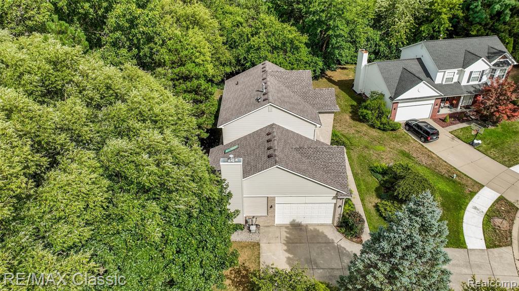 main property photo 59