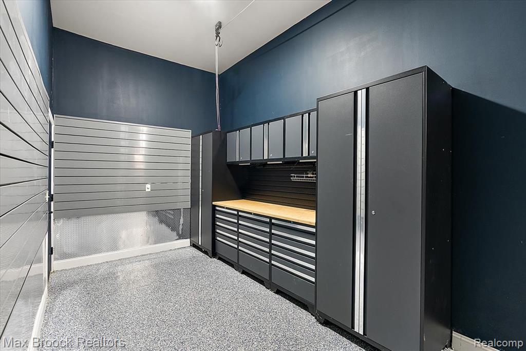 main property photo 65