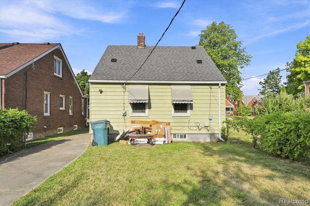 main property photo 5
