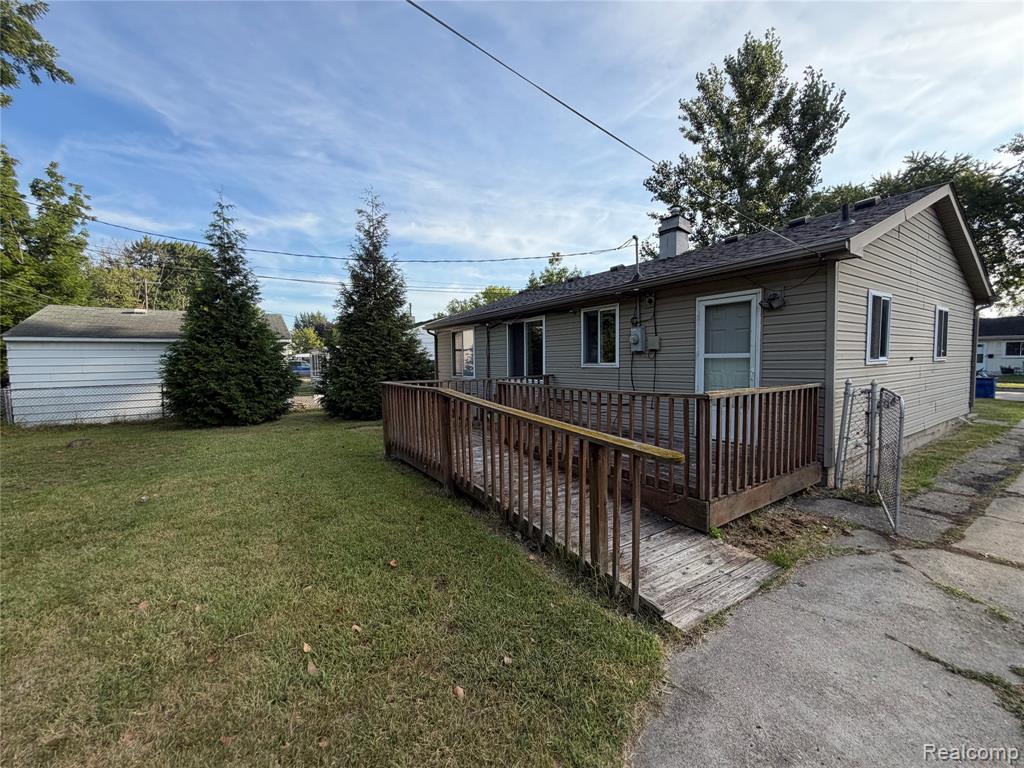 main property photo 3