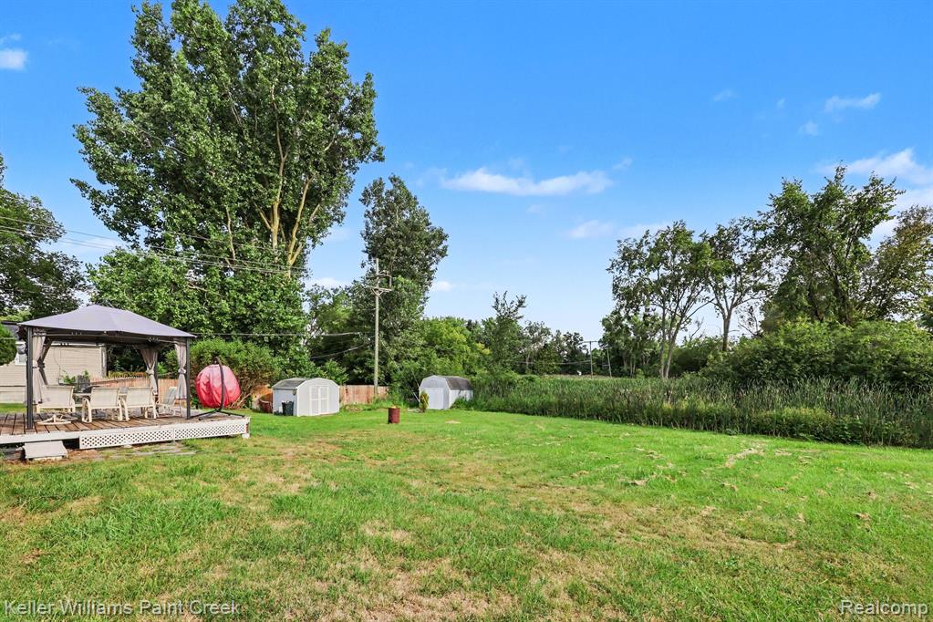 main property photo 26