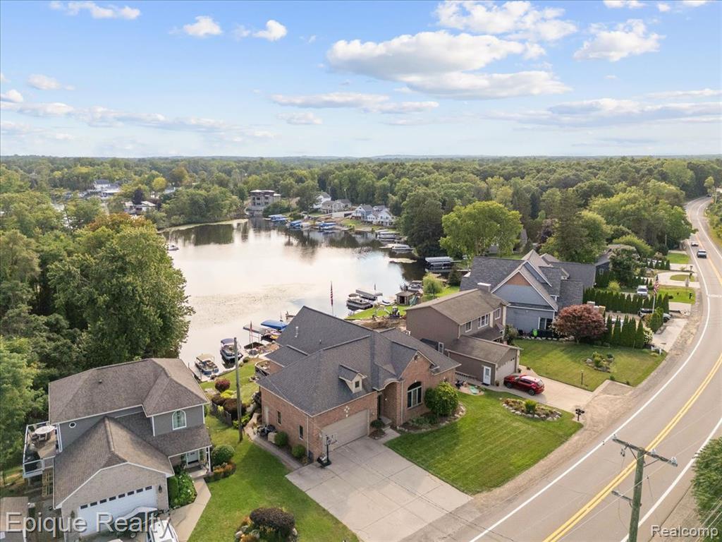 main property photo 72