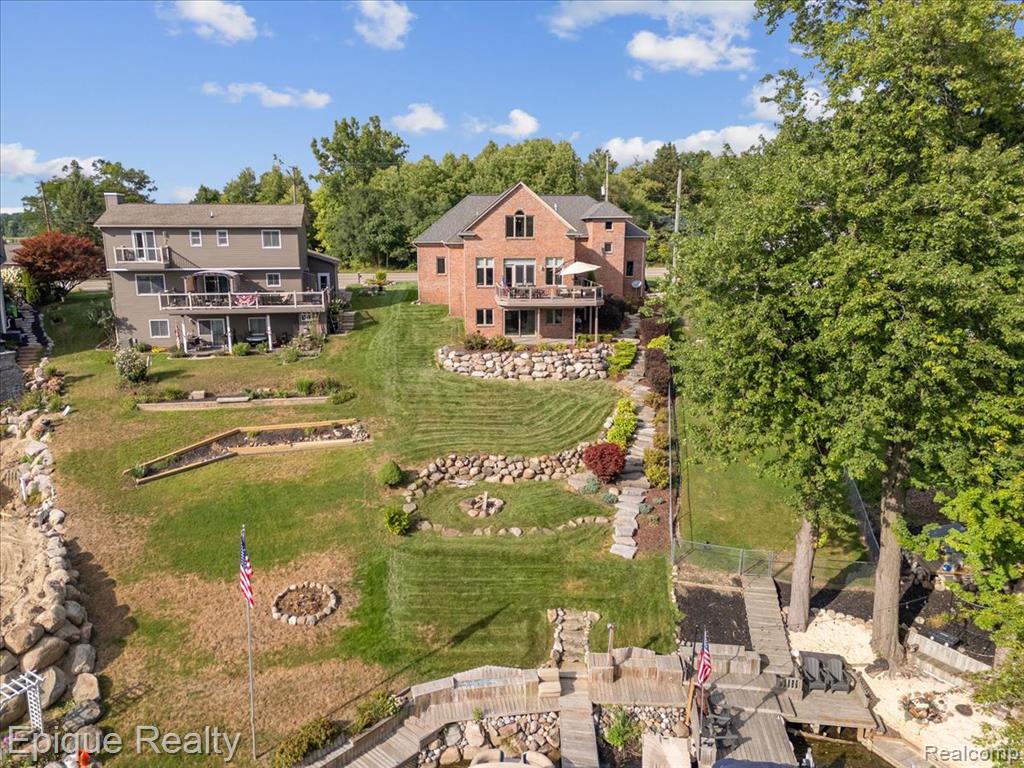 main property photo 80