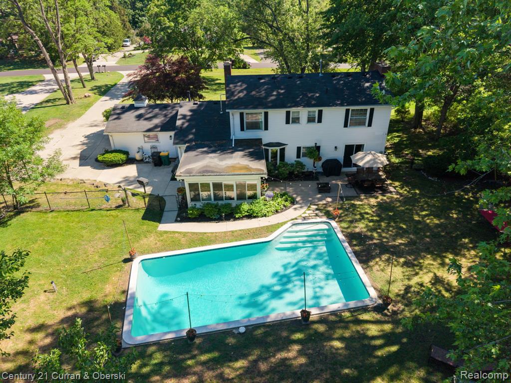 main property photo 48
