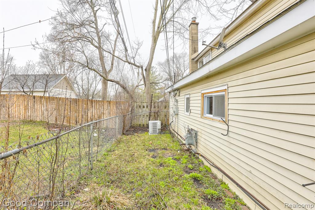 main property photo 26