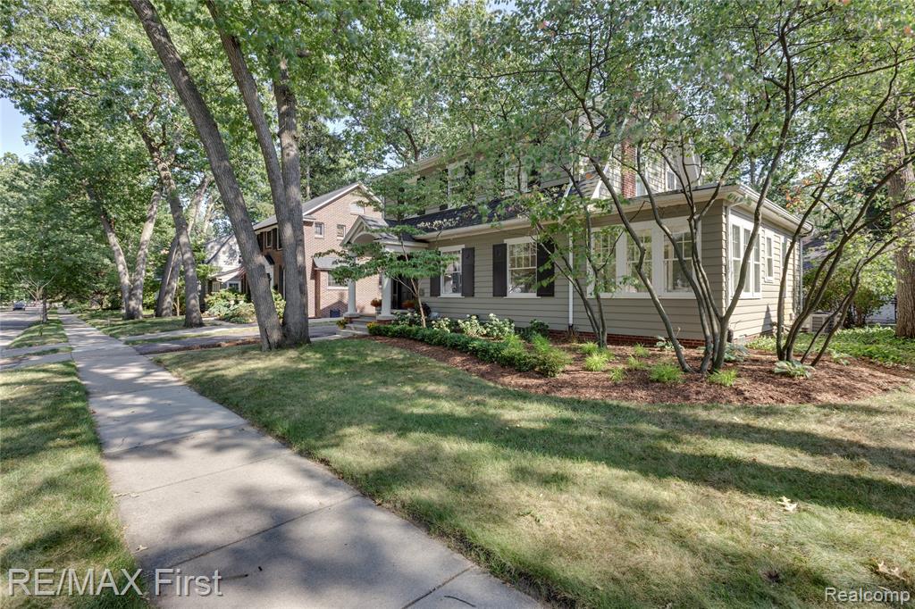 main property photo 54
