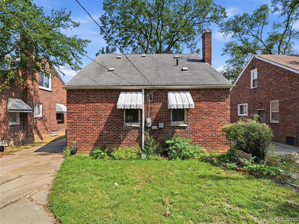 main property photo 28
