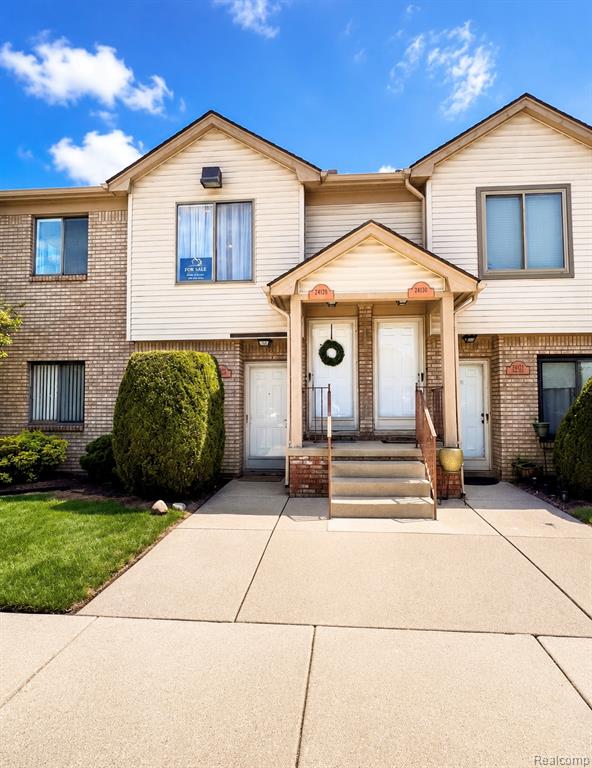 main property photo 0