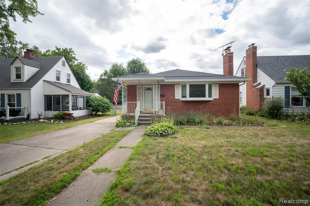 main property photo 2