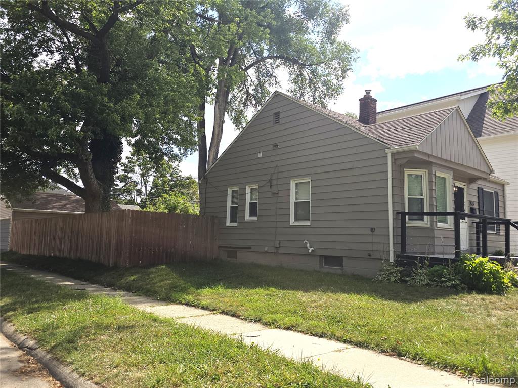 main property photo 1