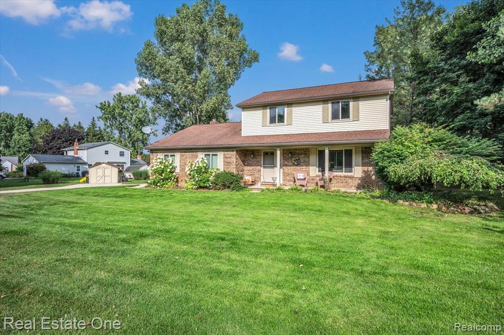 main property photo 20