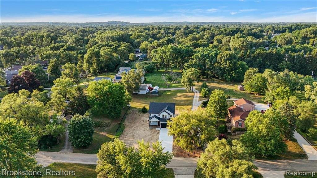 main property photo 61