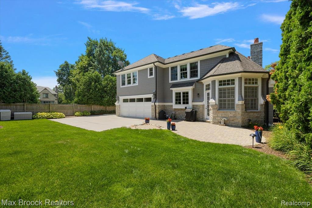 main property photo 56