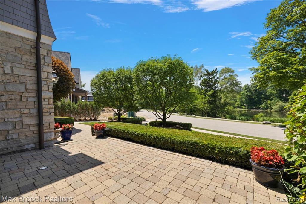 main property photo 57