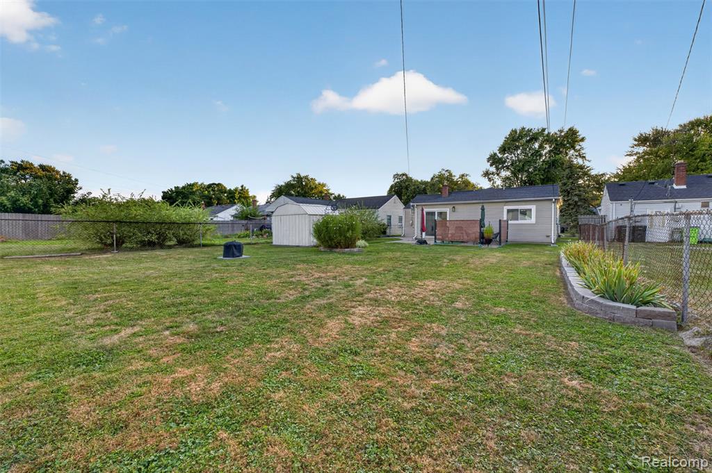 main property photo 48