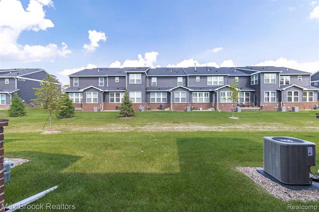 main property photo 48